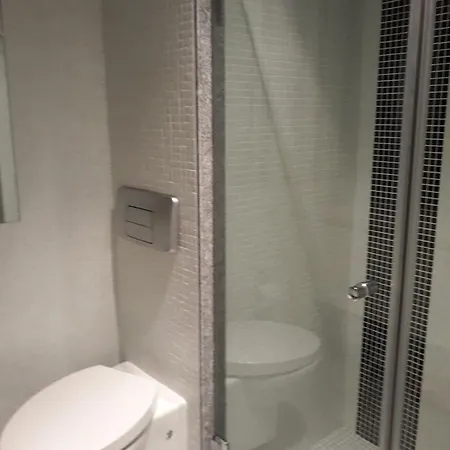 Lilies Διαμέρισμα *