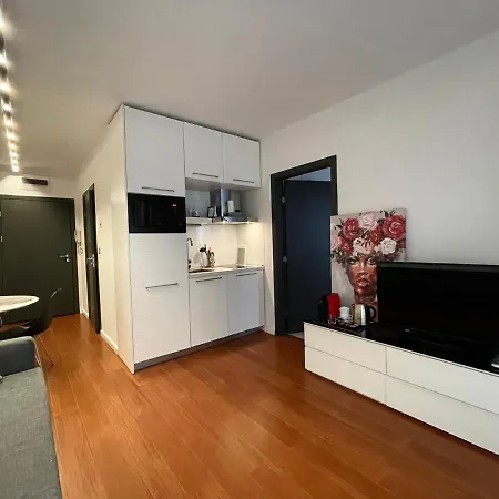 Lilies Apartment Sosopol