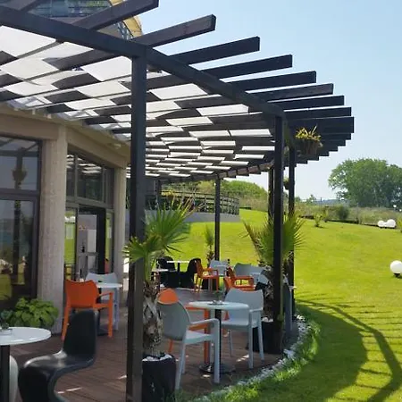 Lilies Apartment Sosopol